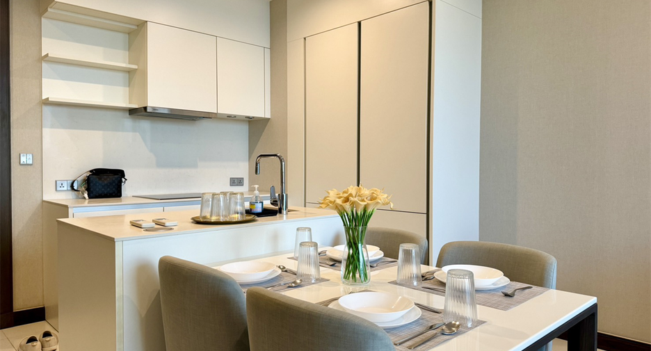 Condo en venta de 2 habitaciones en Khlong Toei, Bangkok
