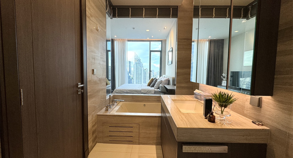 Condo en alquiler de 2 habitaciones en Khlong Toei, Bangkok