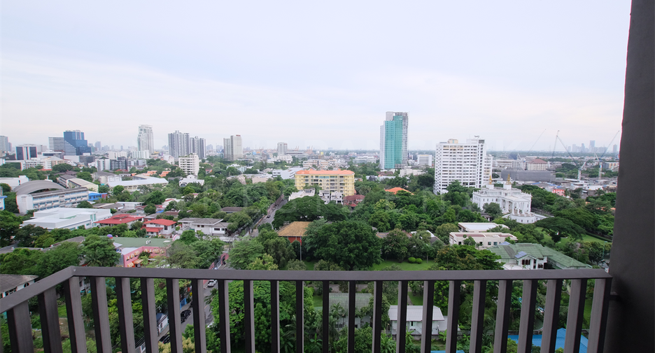 À louer 1 chambre condo à Khlong Toei, Bangkok