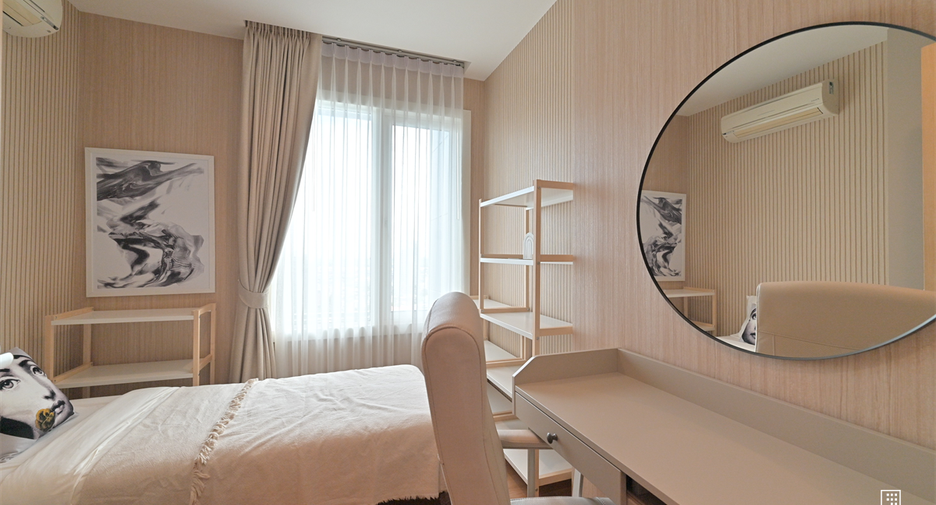 Condo en alquiler de 2 habitaciones en Khlong Toei, Bangkok