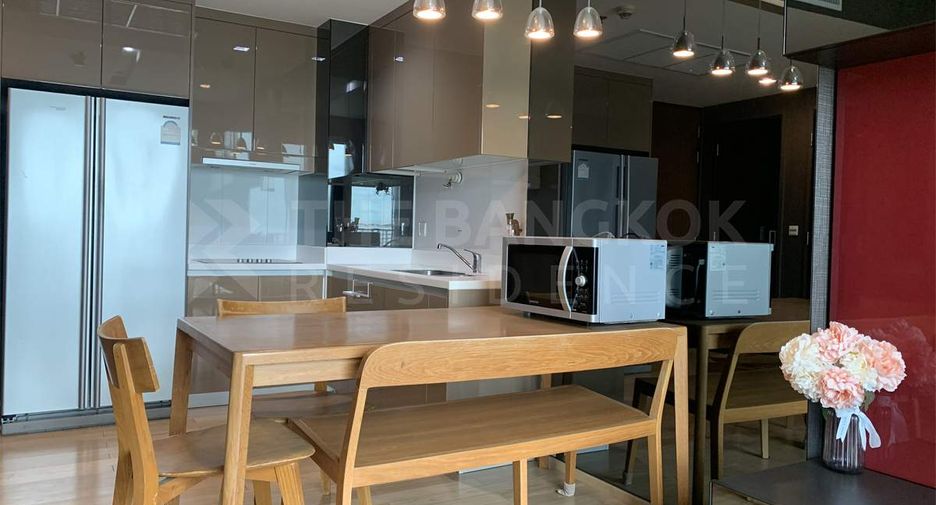 Condo en alquiler de 2 habitaciones en Khlong Toei, Bangkok