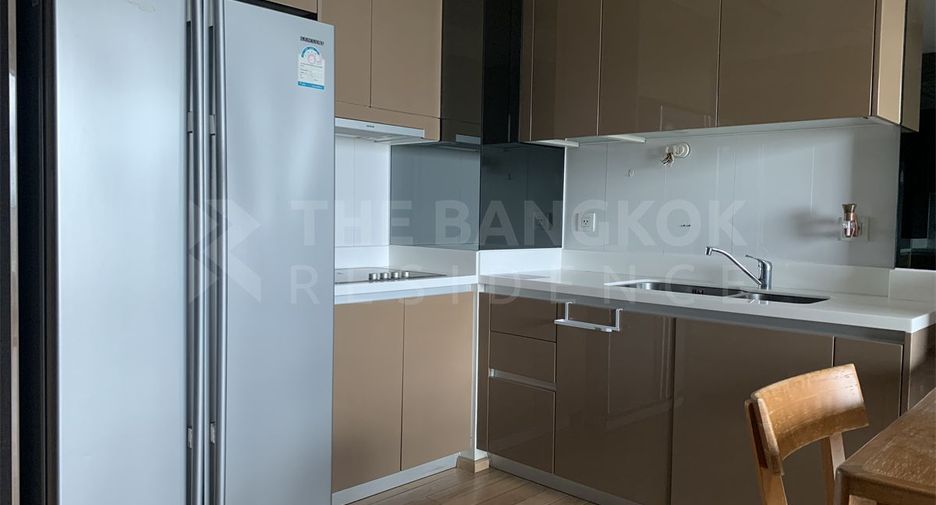 Condo en alquiler de 2 habitaciones en Khlong Toei, Bangkok