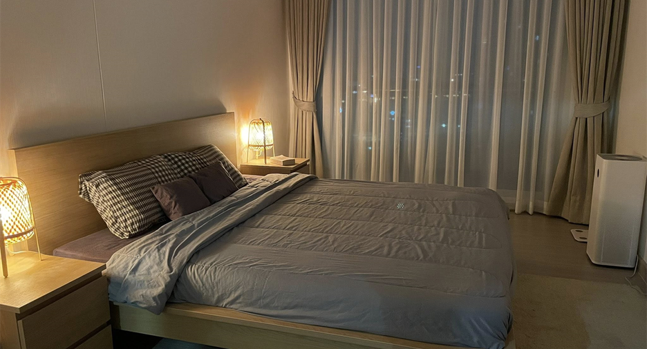 Wohnung zur Miete mit 1 Zimmer in Bang Rak, Bangkok