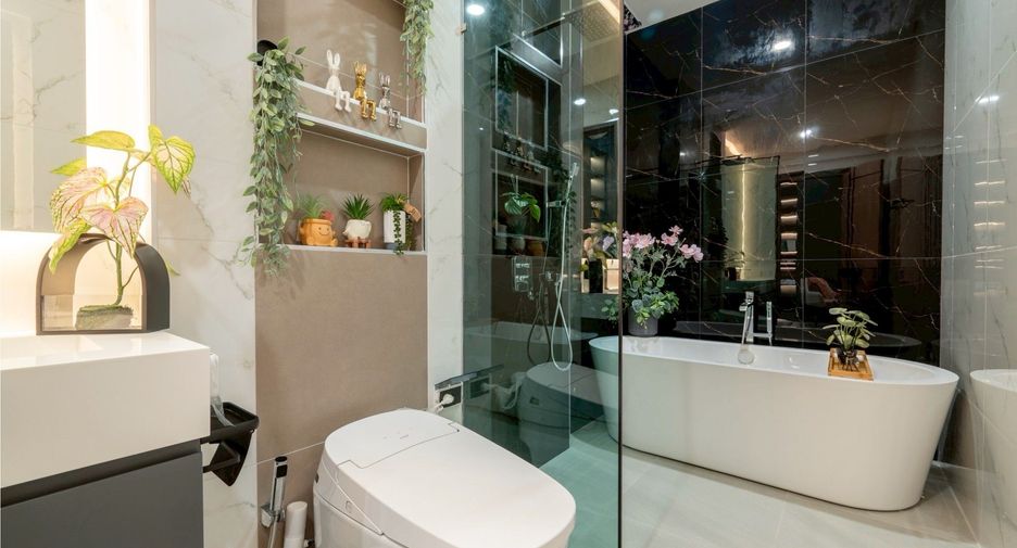 For sale 4 bedrooms villa in East Pattaya, Pattaya