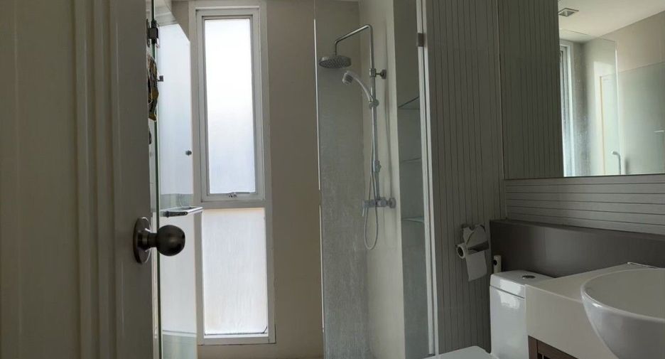 Condo en venta y en alquiler de 2 habitaciones en Phra Khanong, Bangkok