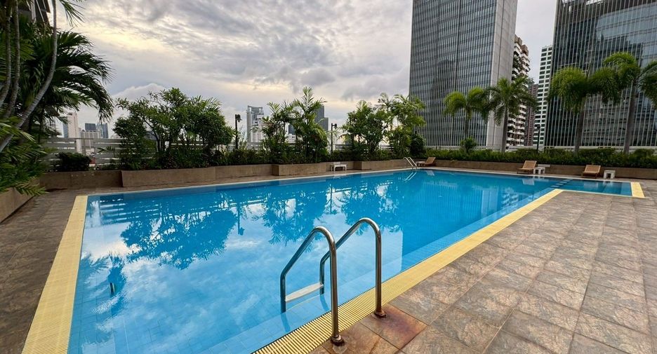 À vendre et à louer 2 chambres condo à Watthana, Bangkok