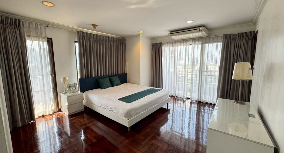 For rent and for sale 3 bedrooms condo in Watthana, Bangkok