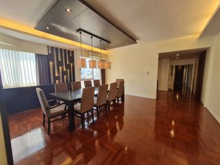 Wohnung zur Miete mit 4 Zimmer in Khlong Toei, Bangkok
