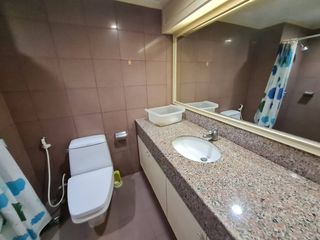 Аренда 2 спальни кондо в Кхлонг Тоеи, Бангкок