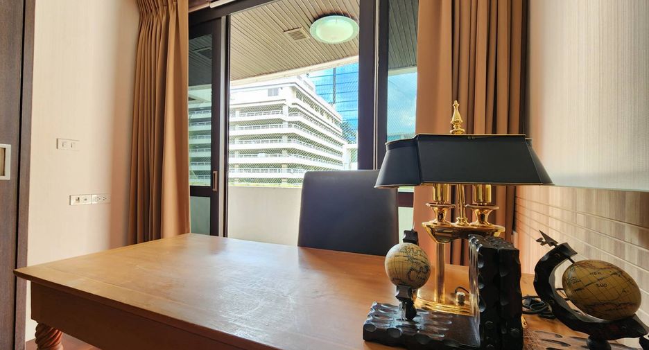 À louer 1 chambre condo à Khlong Toei, Bangkok