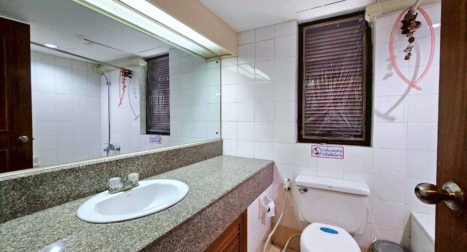 Wohnung zur Miete mit 2 Zimmer in Khlong Toei, Bangkok