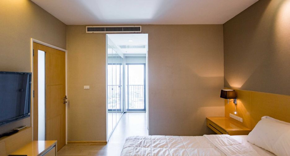 For rent 1 bed condo in Khlong Toei, Bangkok