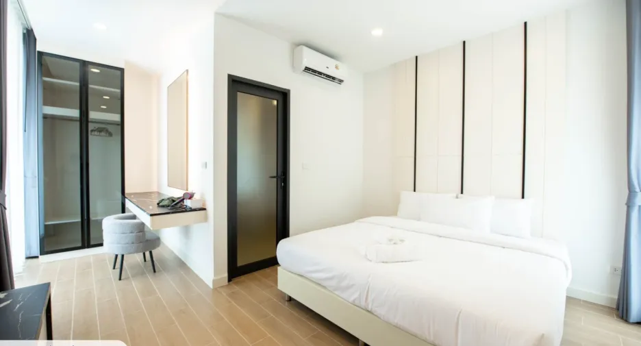 For sale 5 bedrooms villa in Huay Yai, Pattaya