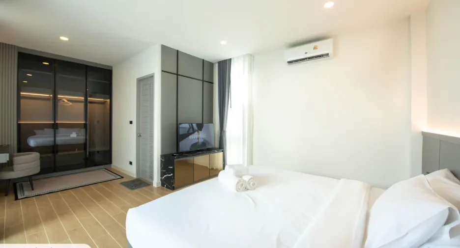 For sale 5 bedrooms villa in Huay Yai, Pattaya