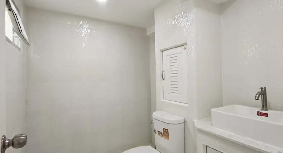 For sale 2 bedrooms condo in Mueang Chiang Mai, Chiang Mai