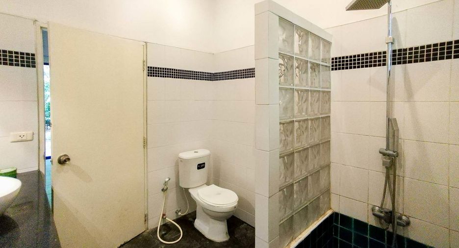 Продажа 5 спальни отель в Ханг Донг, Чианг Маи