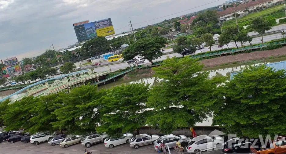 Condo en venta de 2 habitaciones en Thanyaburi, Pathum Thani