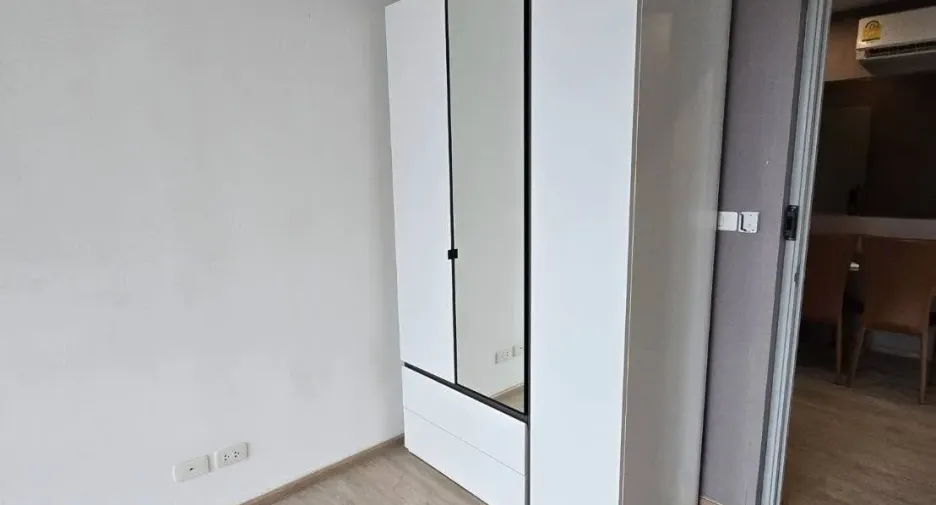 Condo en alquiler de 2 habitaciones en Thon Buri, Bangkok