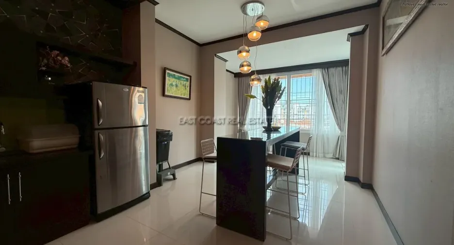 For rent 2 bedrooms condo in Bang Lamung, Chonburi