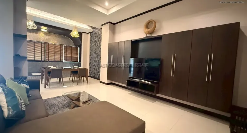 For rent 2 bedrooms condo in Bang Lamung, Chonburi
