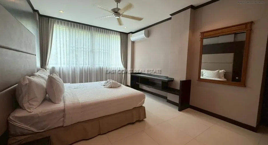 For rent 2 bedrooms condo in Bang Lamung, Chonburi