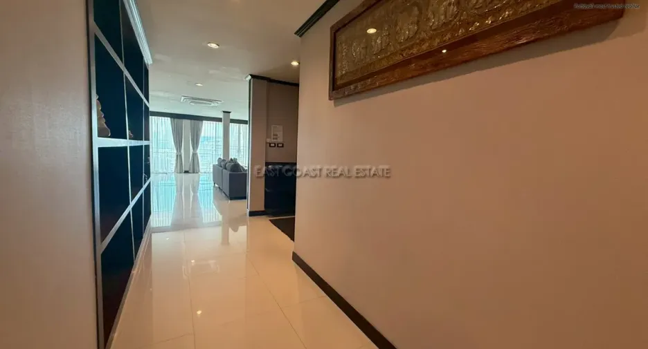 For rent 2 bedrooms condo in Bang Lamung, Chonburi