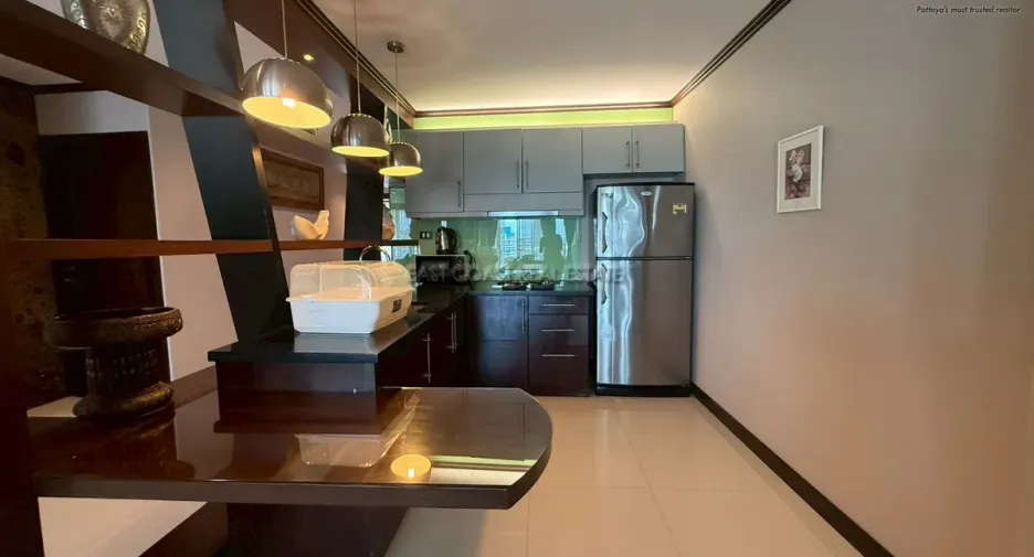 For rent 2 bedrooms condo in Bang Lamung, Chonburi