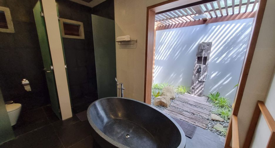 For sale 5 bedrooms villa in Thalang, Phuket