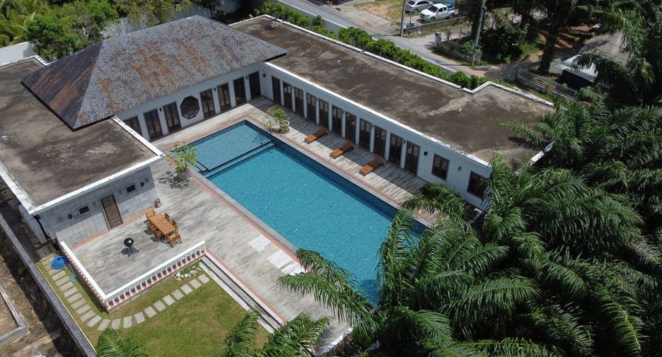 For sale 5 bedrooms villa in Thalang, Phuket
