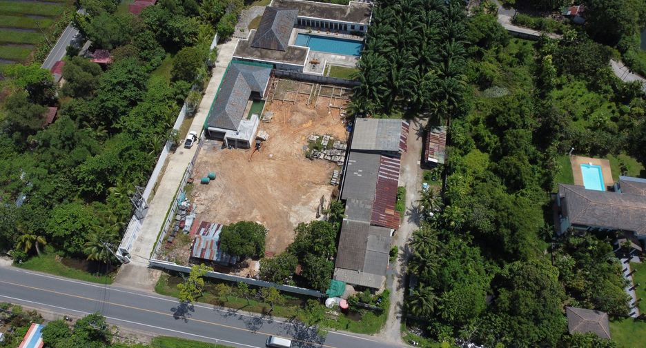 For sale 5 bedrooms villa in Thalang, Phuket