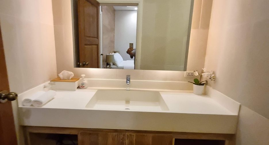 For sale 5 bedrooms villa in Thalang, Phuket