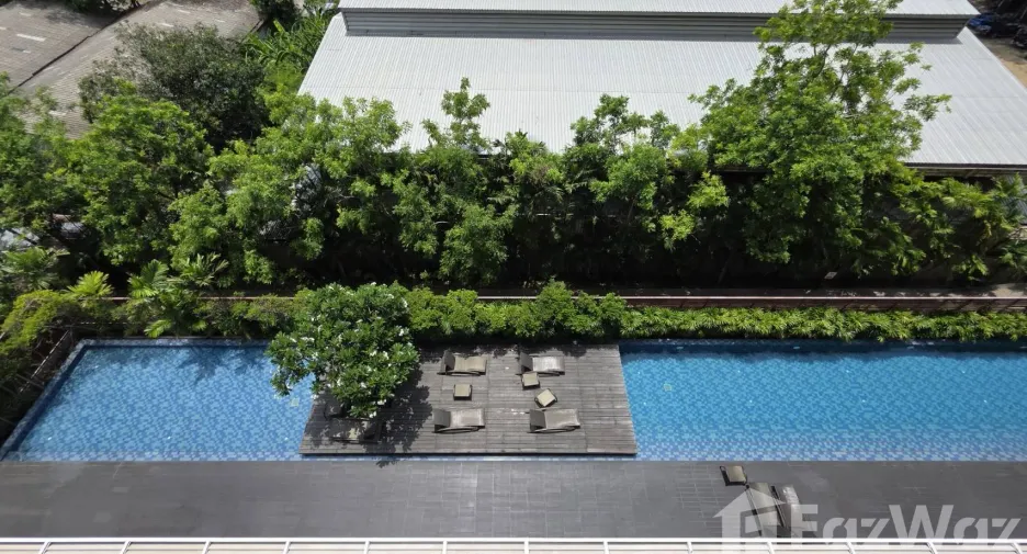 À louer 2 chambres condo à Yan Nawa, Bangkok