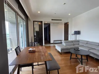 Condo en alquiler de 2 habitaciones en Yan Nawa, Bangkok