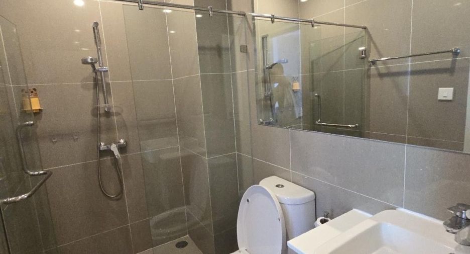 For rent 2 ベッドルーム condo in Huai Khwang, Bangkok