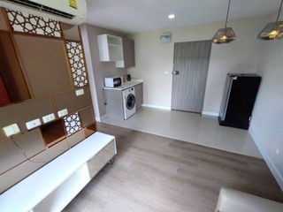 For sale 2 bedrooms condo in Huai Khwang, Bangkok