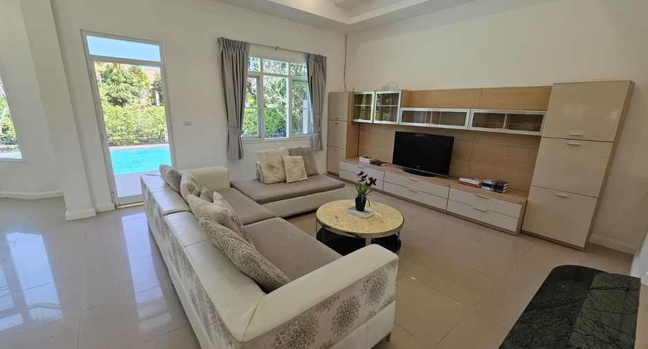 Villa zum Kauf mit 4 Zimmer in Mueang Phuket, Phuket