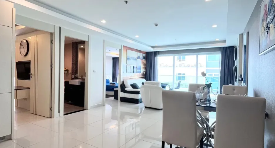 À louer 2 chambres condo à Pratumnak, Pattaya