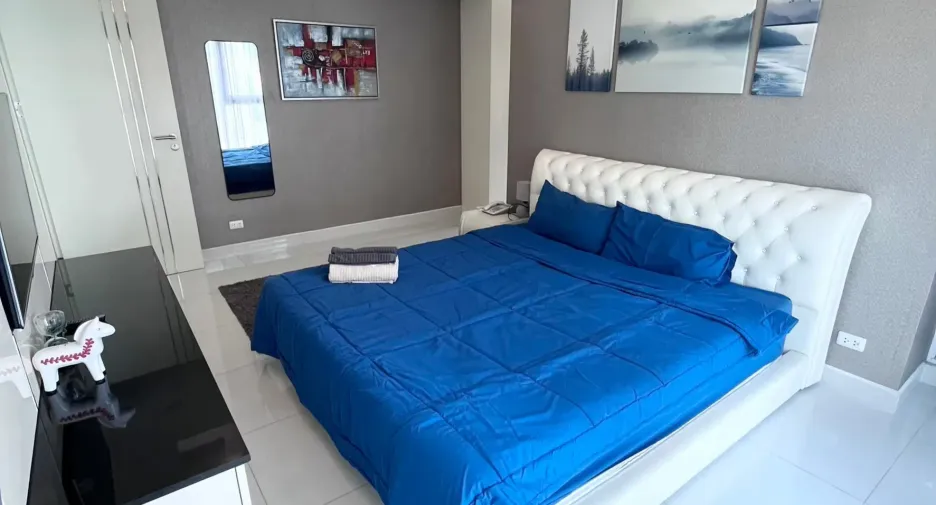 À louer 2 chambres condo à Pratumnak, Pattaya