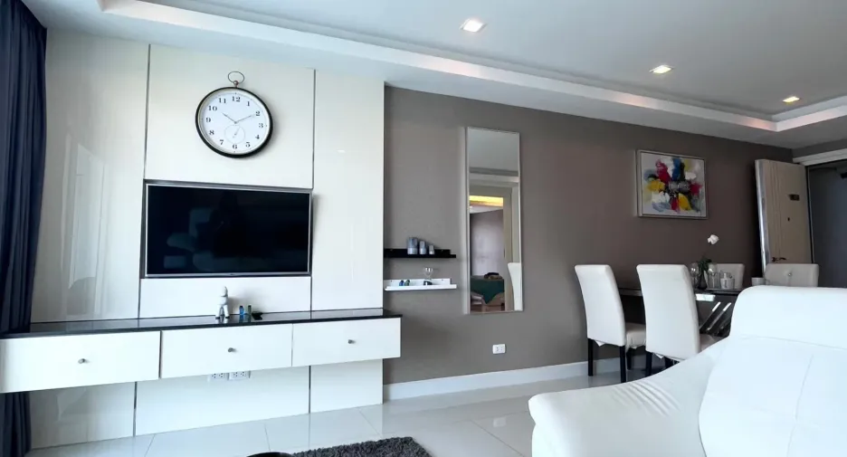 À louer 2 chambres condo à Pratumnak, Pattaya