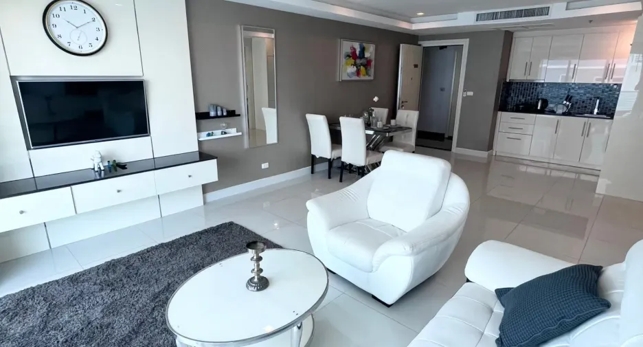 À louer 2 chambres condo à Pratumnak, Pattaya