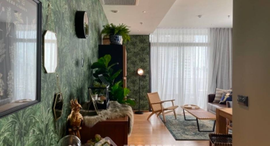 Condo en alquiler y en venta de 3 habitaciones en Watthana, Bangkok
