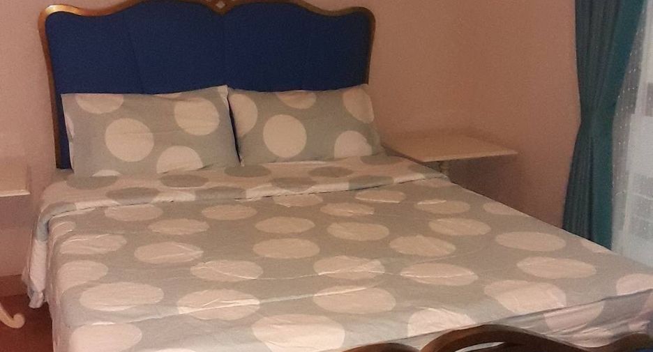 For sale 1 bed condo in Khlong Toei, Bangkok