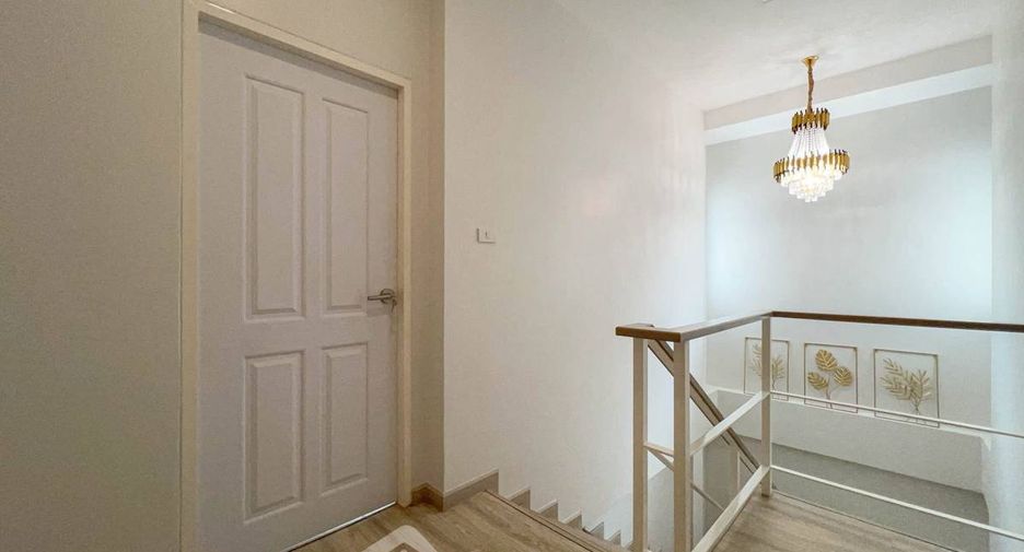 Haus zur Miete und zum Kauf mit 3 Zimmer in East Pattaya, Pattaya