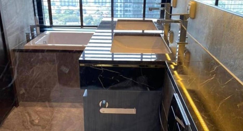 Wohnung zur Miete und zum Kauf mit 2 Zimmer in Khlong Toei, Bangkok