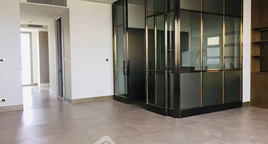 Продажа 2 спальни кондо в Кхлонг Сан, Бангкок