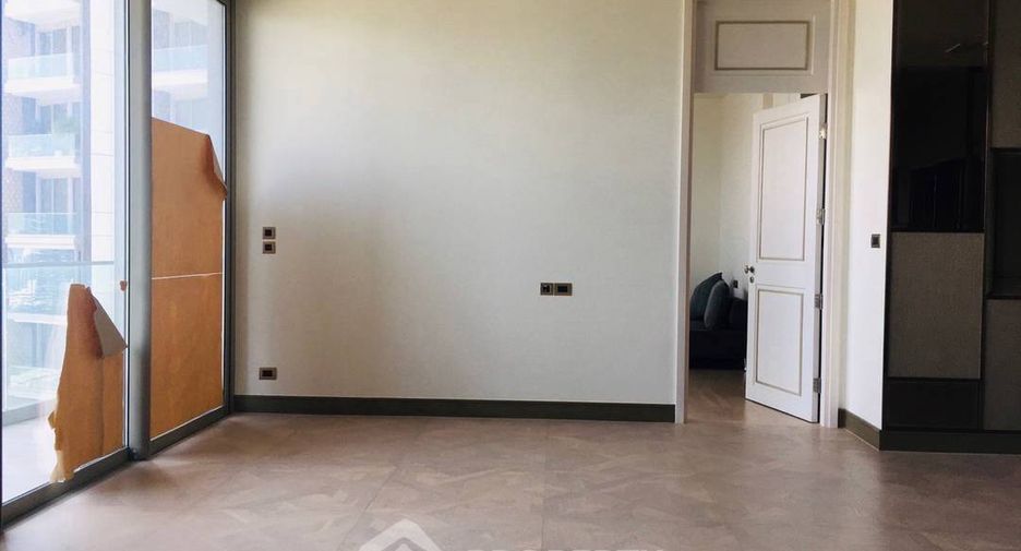 Продажа 2 спальни кондо в Кхлонг Сан, Бангкок