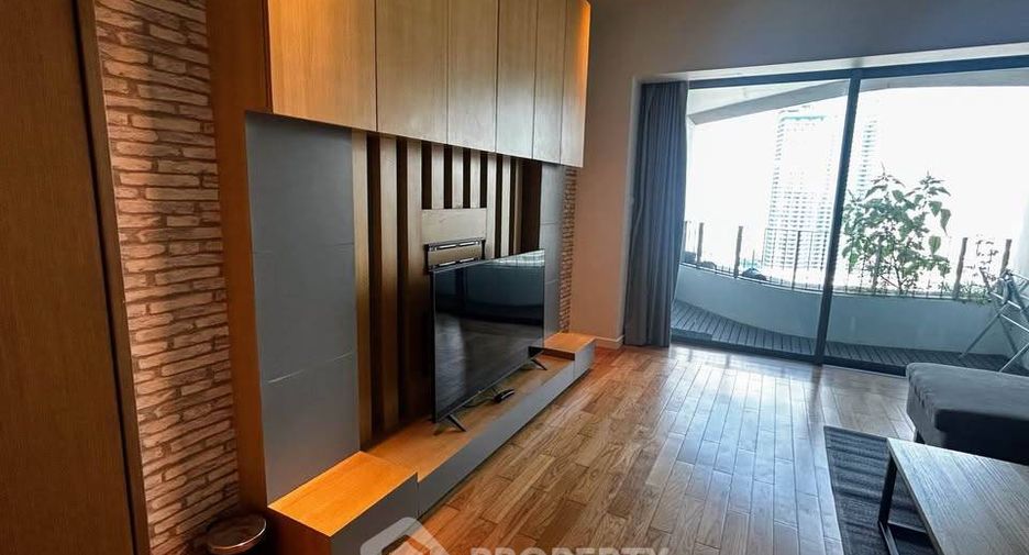 Condo en alquiler de 1 habitaciones en Yan Nawa, Bangkok