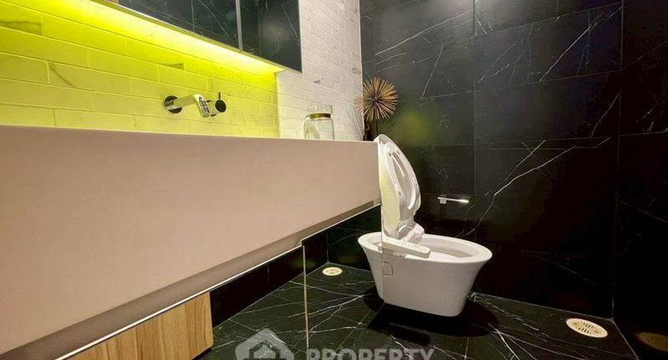 Wohnung zur Miete mit 3 Zimmer in Watthana, Bangkok