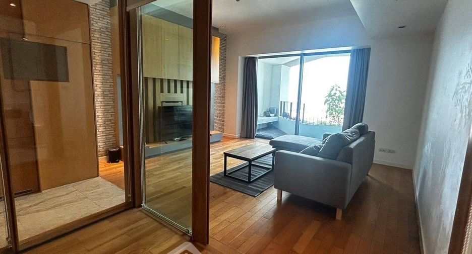 Condo en alquiler de 1 habitaciones en Yan Nawa, Bangkok