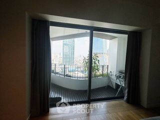 For rent 1 bed condo in Yan Nawa, Bangkok
